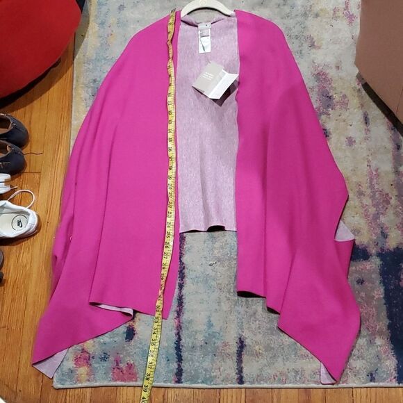 Chicos 4 Way Travel Wrap Cape in Reversible Pink One Size Fits Most - Picture 12 of 16